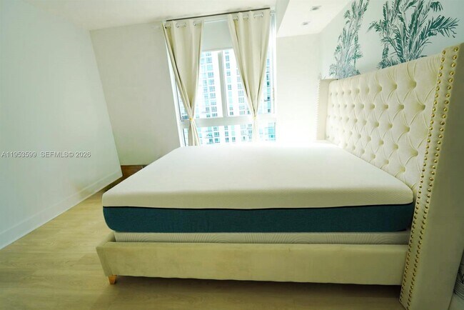 Building Photo - 325 S Biscayne Blvd