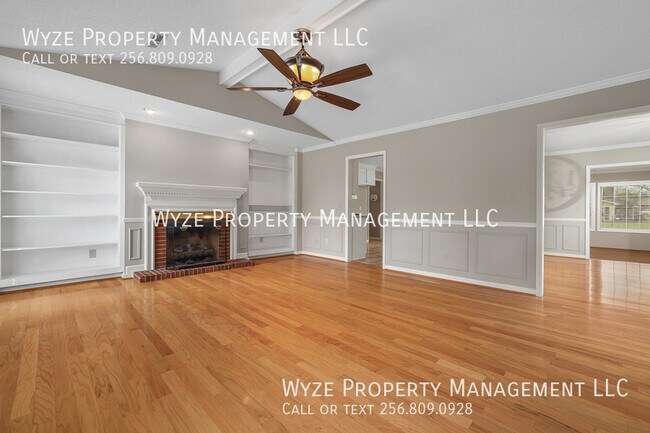 Building Photo - 2202 Manchester Cir SW