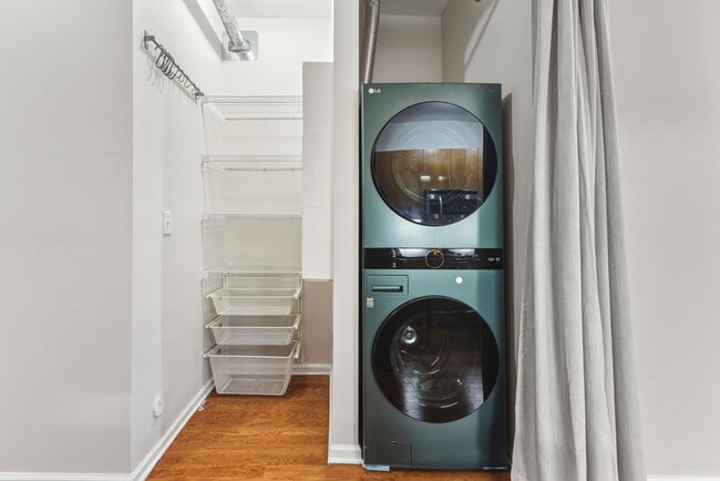 Building Photo - 5300 Peachtree Rd