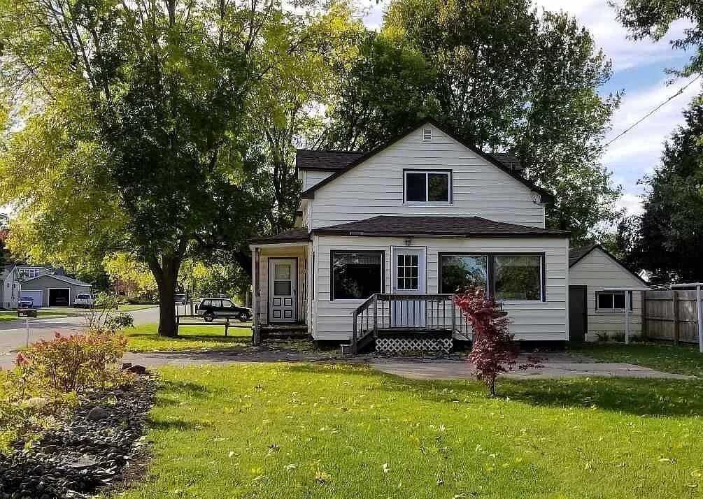 Building Photo - 2301 Presque Isle Ave