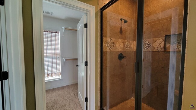 Building Photo - 105 Fortune Way