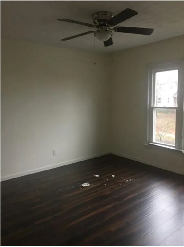 Building Photo - 144 W Fairview Ave