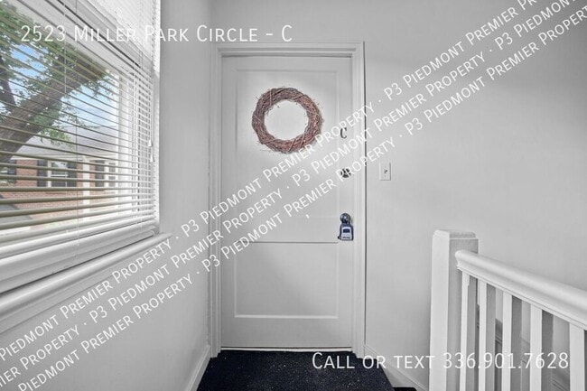 Building Photo - 2523 Miller Park Cir