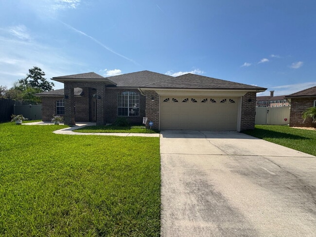 Primary Photo - 4 bedroom 2 bath home with large fenced in...