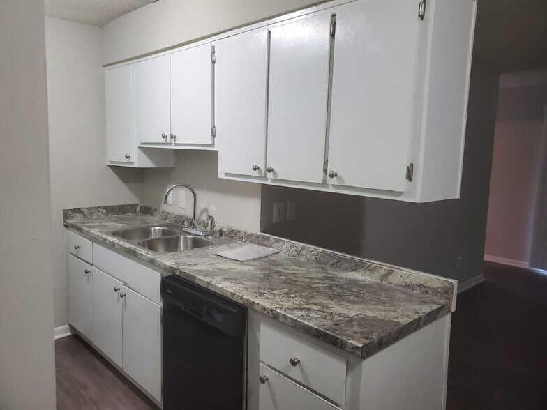 Holiday Cove 600 Holiday Cir Forsyth GA 31029 Apartment Finder