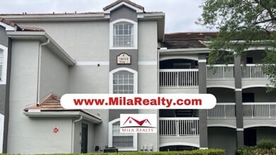 Building Photo - 13917 Fairway Island Dr