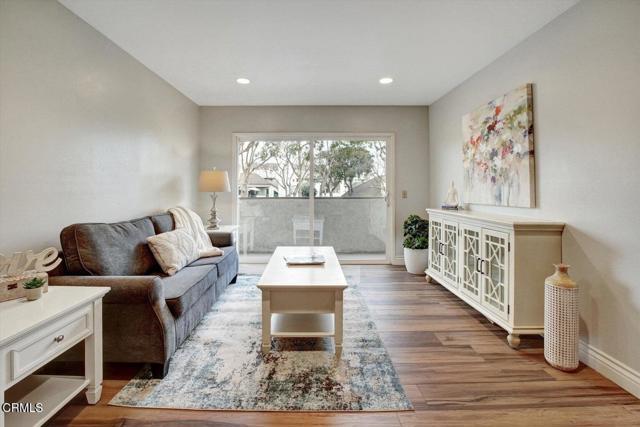 Building Photo - 385 E Surfside Dr
