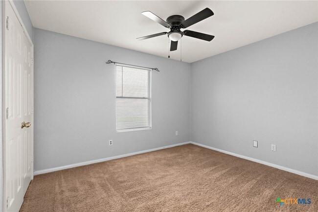 Building Photo - 3308 Catalina Dr