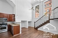 Building Photo - 2701 W Augusta Blvd