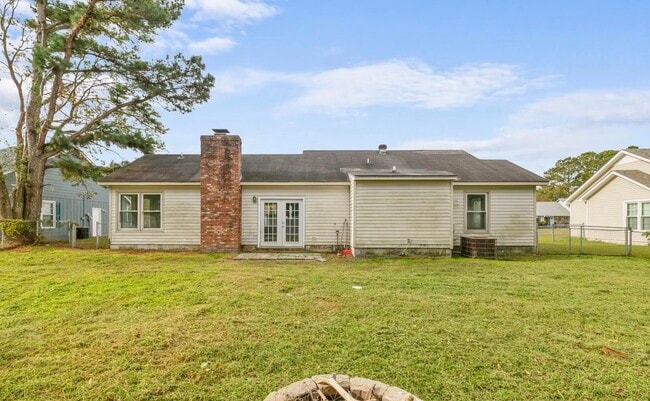 Building Photo - 2456 Saddleridge Dr