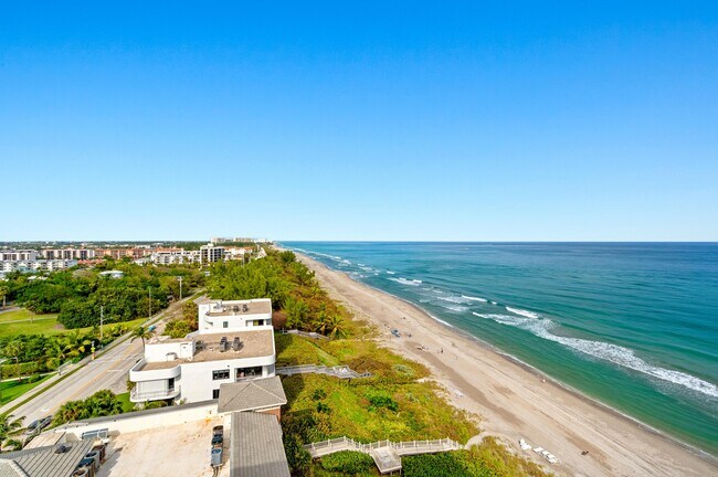 Building Photo - 2066 N Ocean Blvd