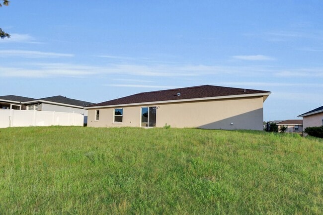 Building Photo - New 3/2 Rental Home In The Pines At Citrus Springs