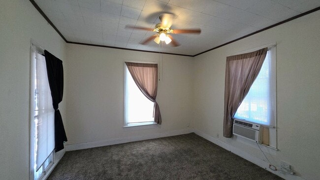 Building Photo - Denver Heights 2 Bedroom Home