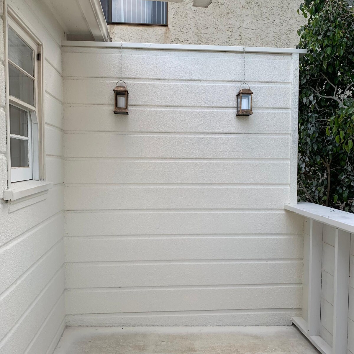 Building Photo - 1147 W 11th St