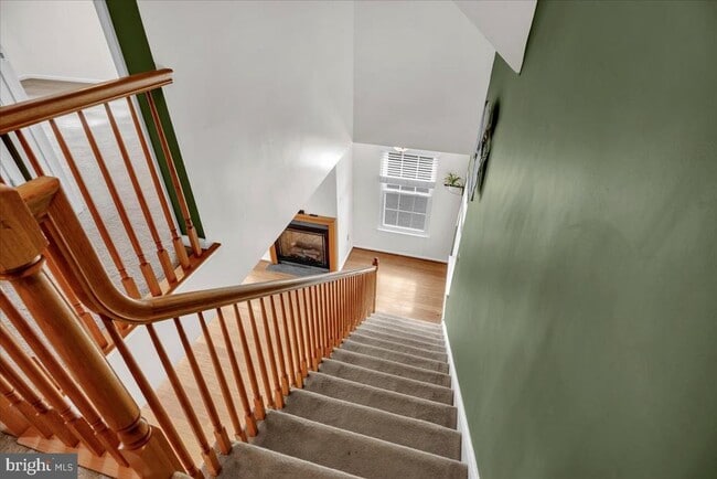 Building Photo - 5606 Riverfront Dr