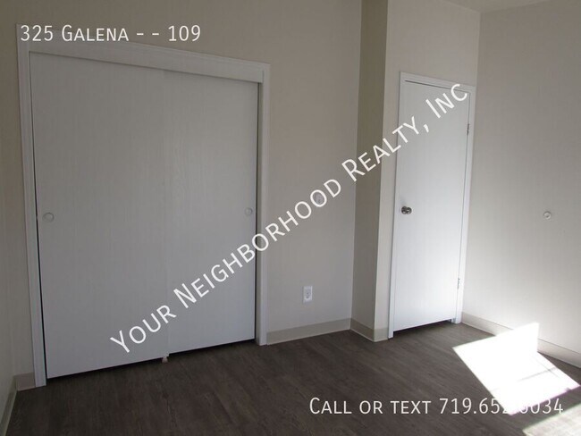 Building Photo - 325 Galena Ave
