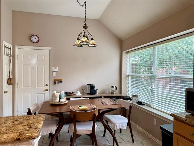 Building Photo - 1597 Castle Pines Dr