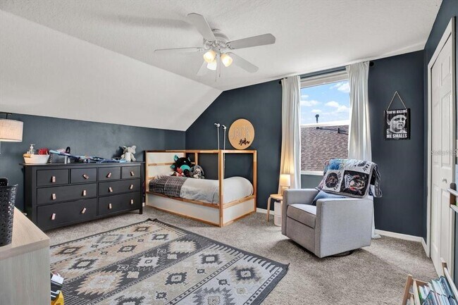 Building Photo - 6526 Summer Cove Dr