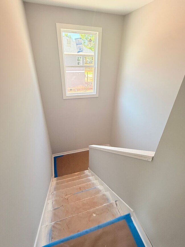 Building Photo - Brand-New Construction | 4 Bed / 3 Bath