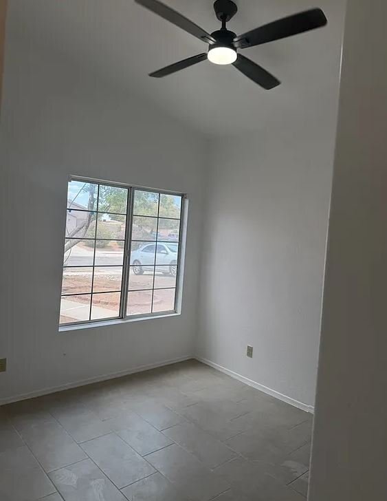 Building Photo - 4611 S Foxdale Dr