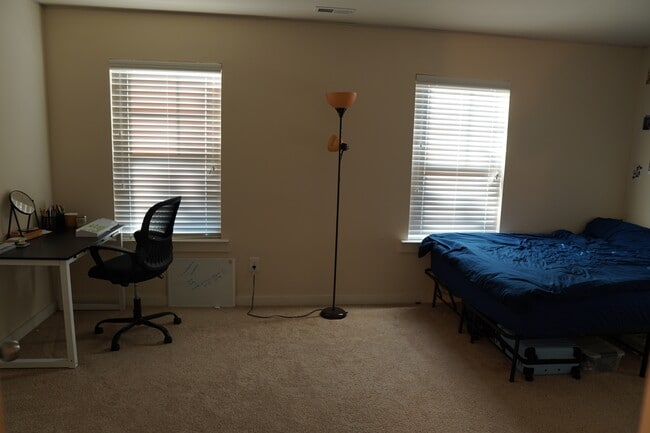 Building Photo - 6425 Swatner Dr