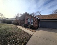 Building Photo - 3345 S Jefferson Ave