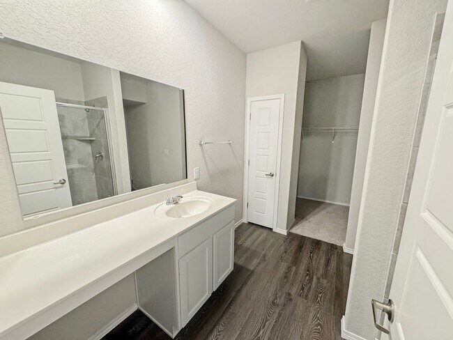 Building Photo - Welcome Home