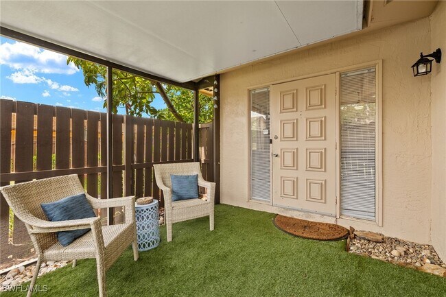 Building Photo - 6326 Royal Woods Dr