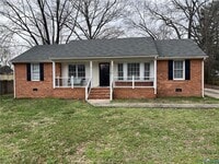 Building Photo - 2200 Lauderdale Dr