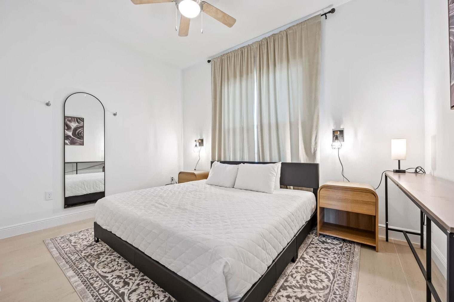 Building Photo - 701 Pilot Ln