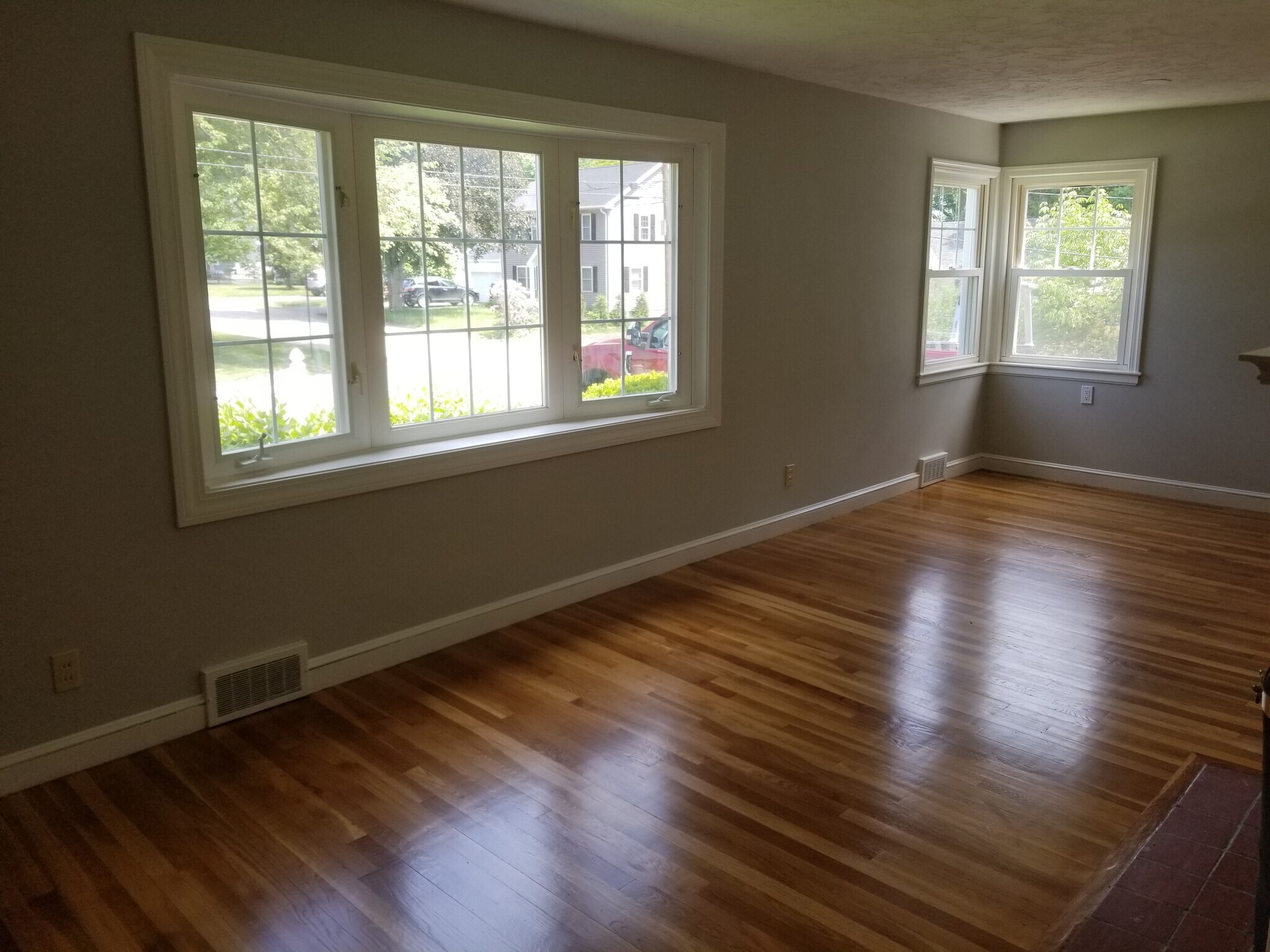 Living Room - 46 Brookway Dr