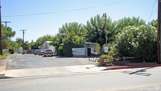 Primary Photo - Wishing Well Mobile Home Estates