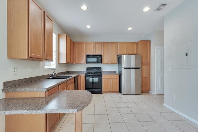 Building Photo - 14268 Mailer Blvd