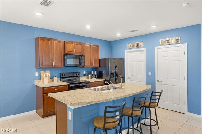 Building Photo - 10733 Crossback Ln