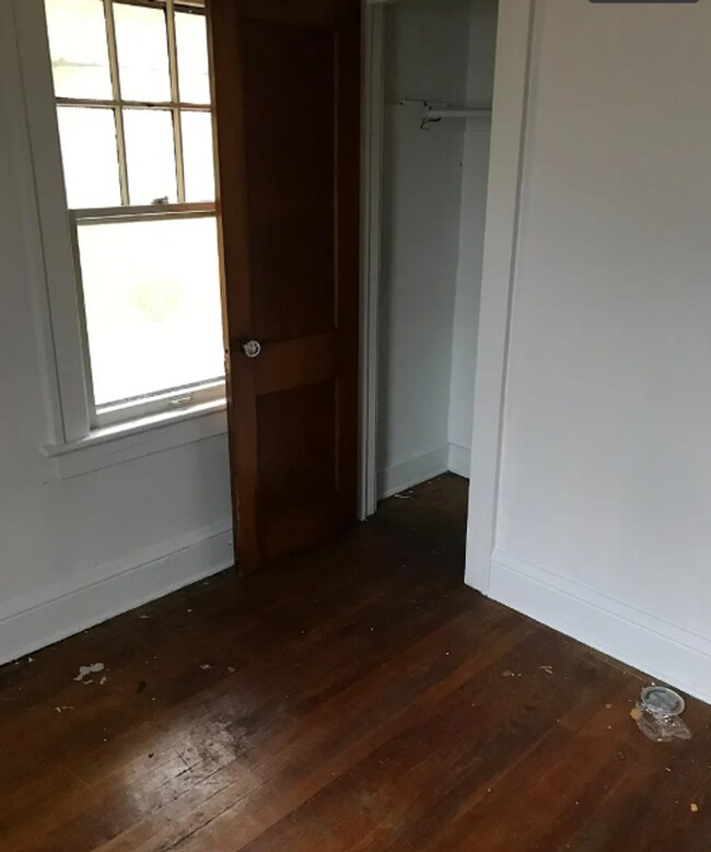 Building Photo - Charming 1925 Colonial with Classic Character & Cozy Fireplace