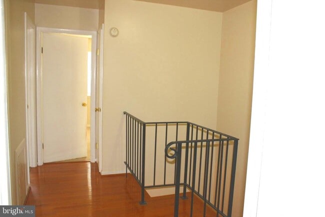 Building Photo - 7438 Ardglass Dr