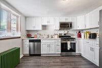 Building Photo - 38 Gregory St