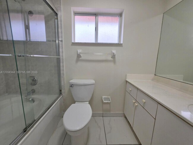 Building Photo - 8412 NW 103rd St