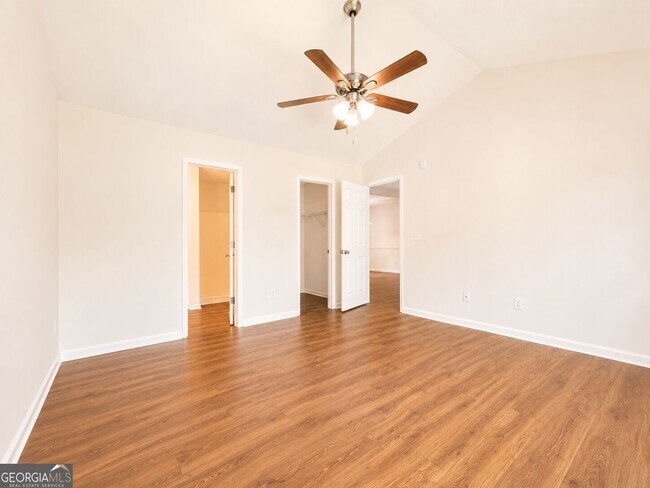 Building Photo - 1104 Driftwood Ct