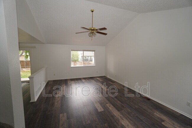 Building Photo - 2462 Kiowa Creek Dr