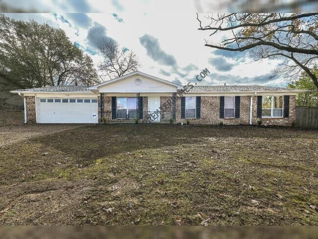 Building Photo - 200 Timberline Dr