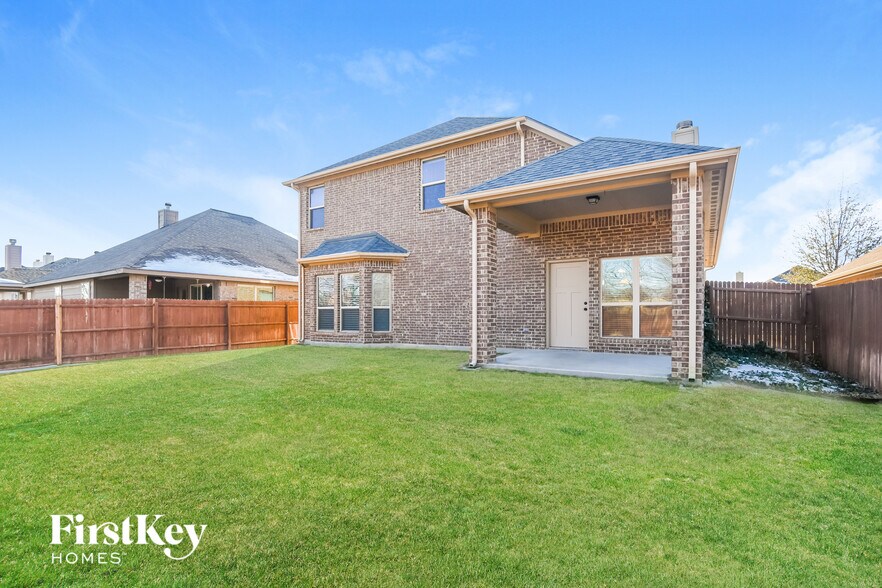Building Photo - 7428 Durness Dr