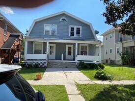 Building Photo - 711 South St