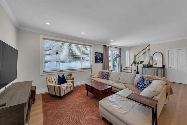Building Photo - 4601 Bougainvilla Dr