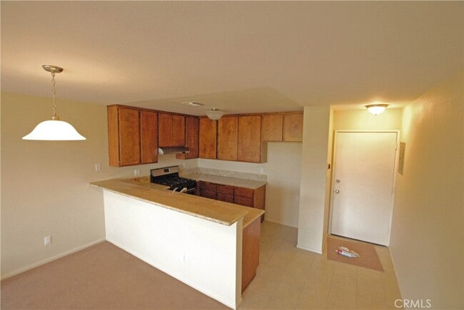 Building Photo - 17330 Chatsworth St