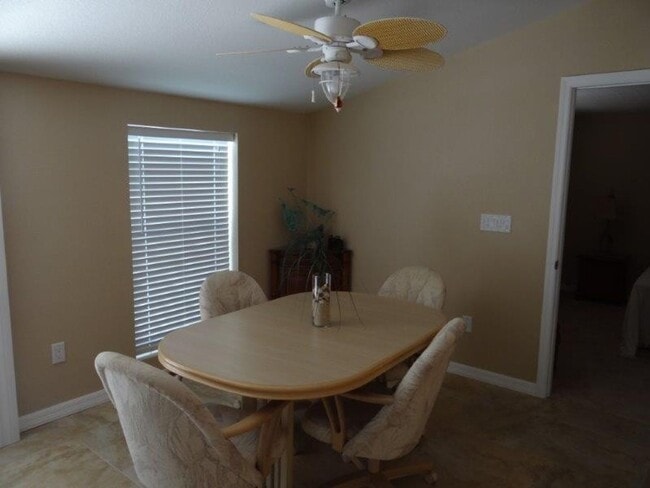 Building Photo - AVAILABLE SEASON 2027   PORT CHARLOTTE, HEATED POOL HOME, SALT WATER CANAL   $3900
