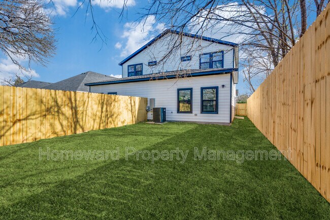 Building Photo - 835 Stamps Ave