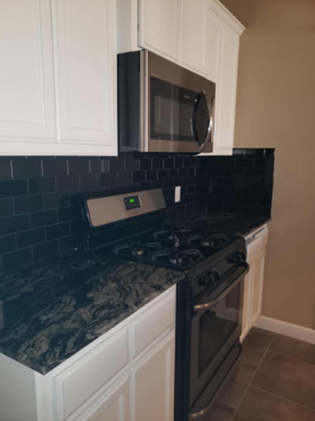 Primary Photo - HOME FOR THE HOLIDAYS 1 MONTH FREE