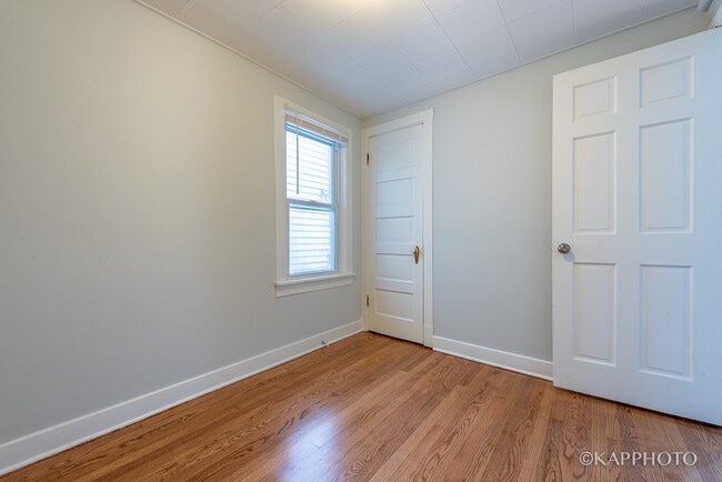 Building Photo - 3108 N St Louis Ave