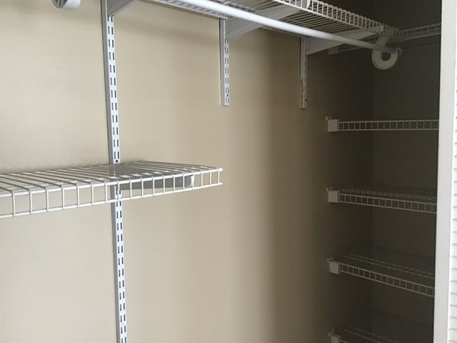 Building Photo - 1428 Abberton Dr